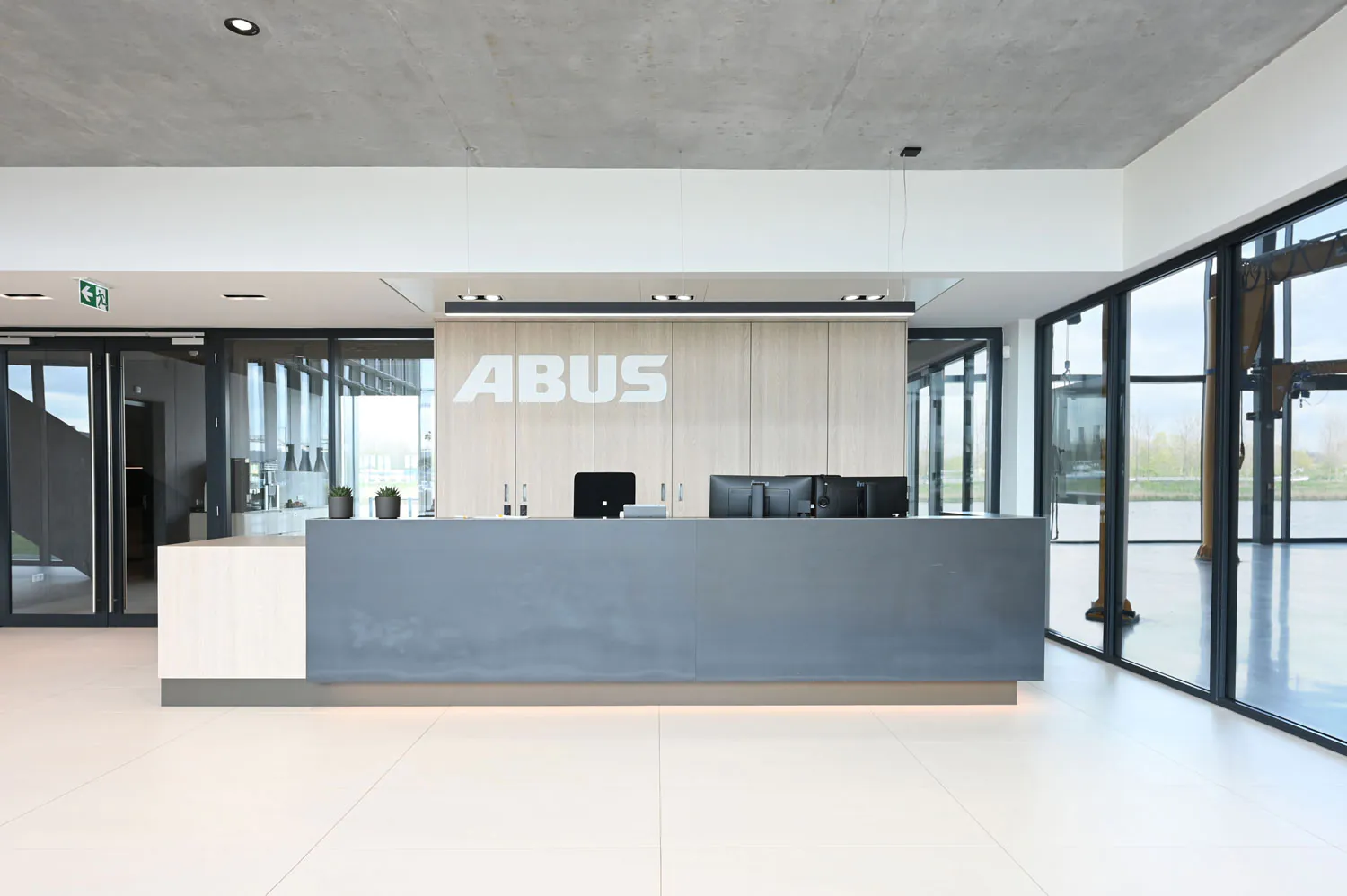 Maatwerk-balie-kantoor