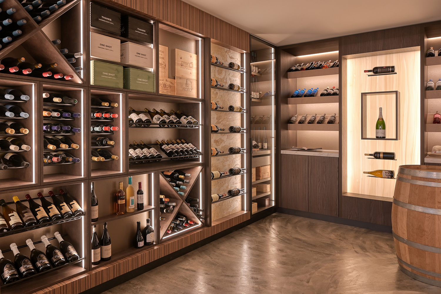 Luxe maatwerk wijnkelder Luxe maatwerk wijnkelder