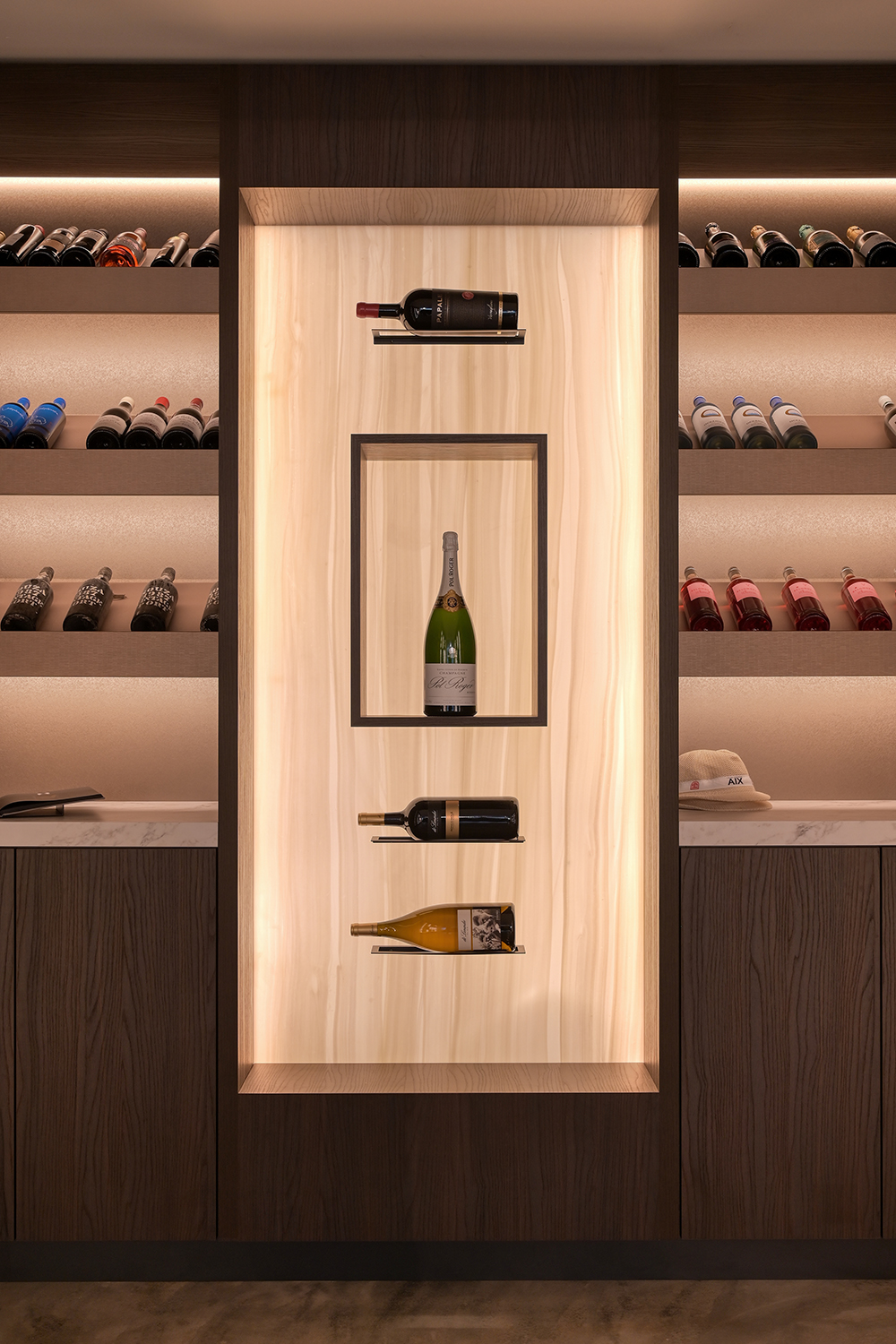 Luxe maatwerk wijnkelder Luxe maatwerk wijnkelder